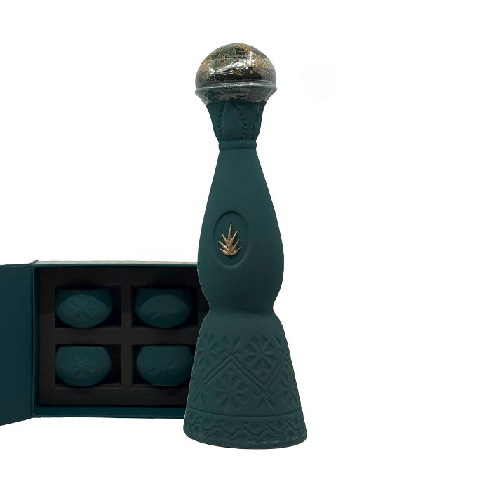 Clase Azul Mezcal Durango with Commerative Cups - ForTequilaLovers.com