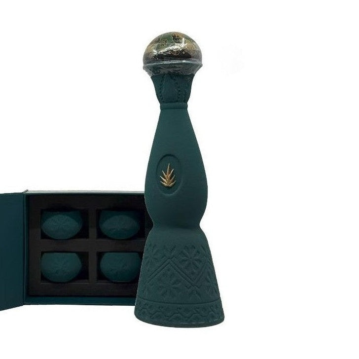 Clase Azul Mezcal Guerrero with Commemorative Cups - ForTequilaLovers.com